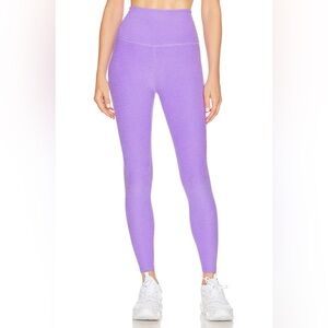 NWT Beyond Yoga Spacedye Caught in the Midi Leggings in Bright Amethyst Heather